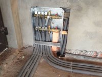 Коллектор радиаторного отопления
